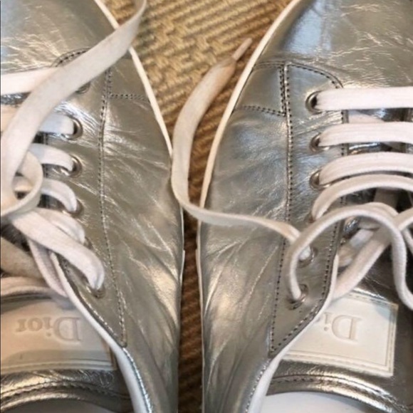 Dior silver sneakers - Picture 2 of 3